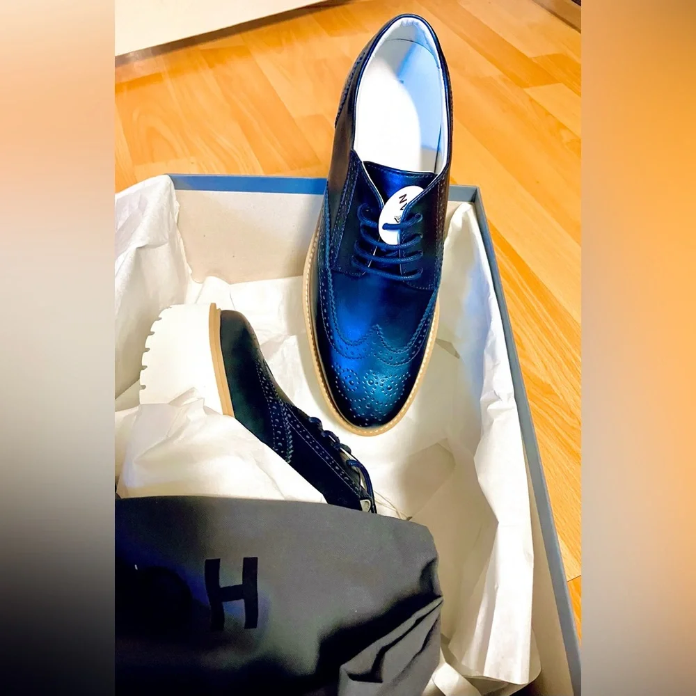 Hogan Metallic Blue & White Platform Oxford Shoes: Size 7 (US 37)
